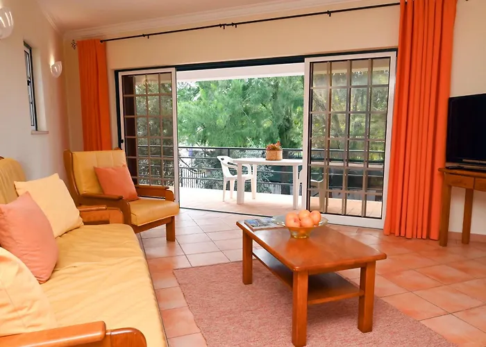 فيلة Simoes By Delilah Collection